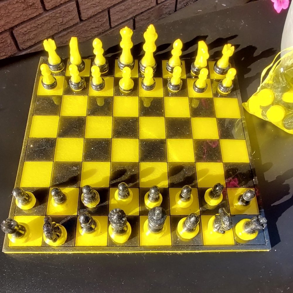Checkers and Chessboard Set - Picture 5 of 10